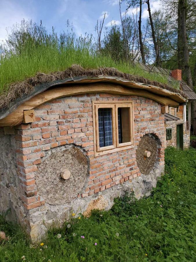 Eco Camp Dzogaska Vrela Hotell Pljevlja Exteriör bild