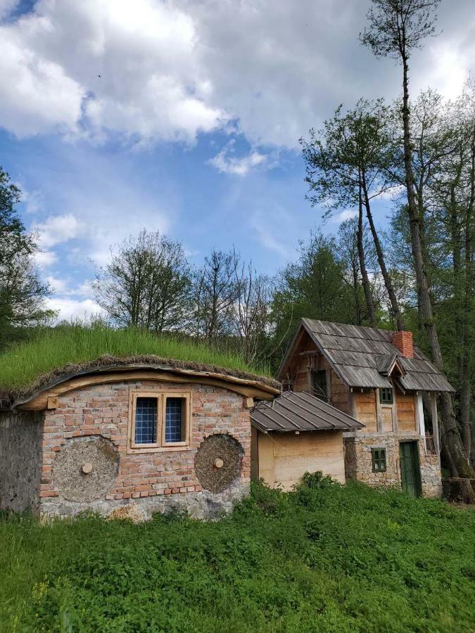 Eco Camp Dzogaska Vrela Hotell Pljevlja Exteriör bild