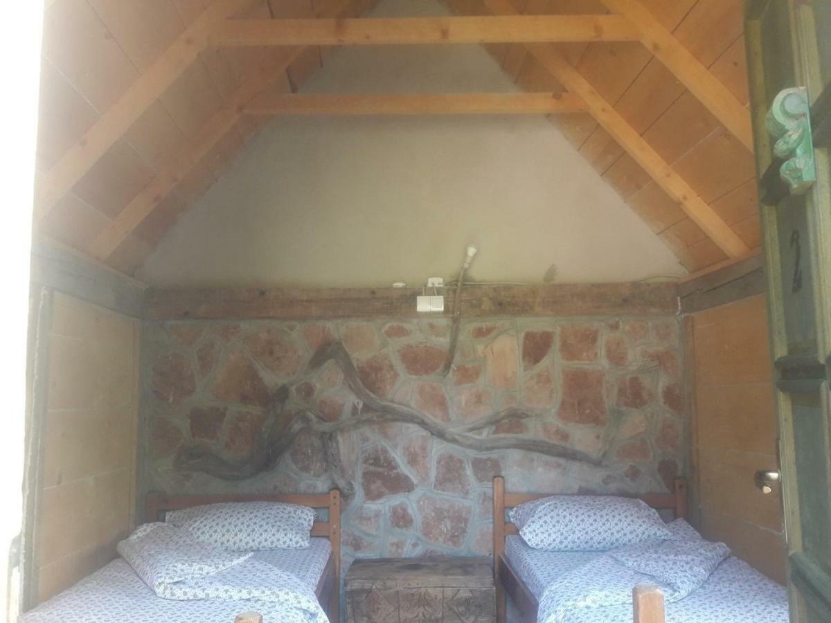 Eco Camp Dzogaska Vrela Hotell Pljevlja Exteriör bild